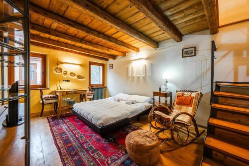 Foto Romeos Cottage Public free parking bike rental 1