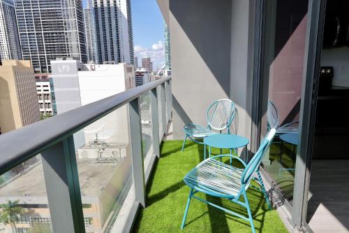 Downtown Luxe Studio photo 12