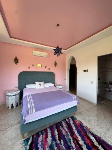Ένα ή περισσότερα κρεβάτια σε δωμάτιο στο VILLA 263 Centre Marrakech
