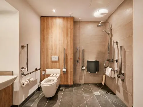 Park Regis Birmingham photo 10