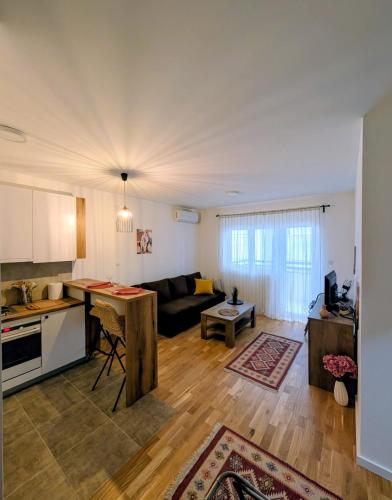 Η κουζίνα ή μικρή κουζίνα στο Mimi -Green Hill