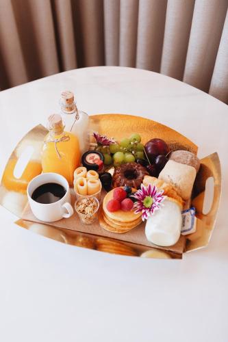 Đồ ăn tại/gần căn hộ