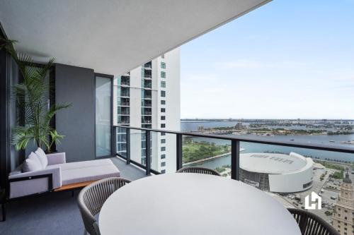 Stylish Apartments with Partial Ocean Views in Downtown! photo 226
