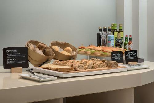 Φαγητό σε αυτό το ξενοδοχείο ή κάπου εκεί κοντά