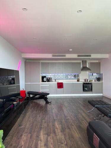 Η κουζίνα ή μικρή κουζίνα στο Stylish City AP - London Views