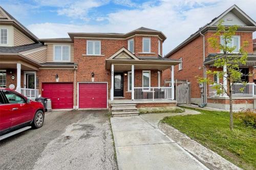 Afbeelding uit fotogalerij van Spacious 6BR Family Home Ideal for Large Groups in Brampton