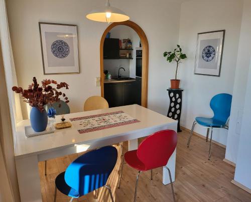 Una cocina o zona de cocina en Mountain-top with balcony