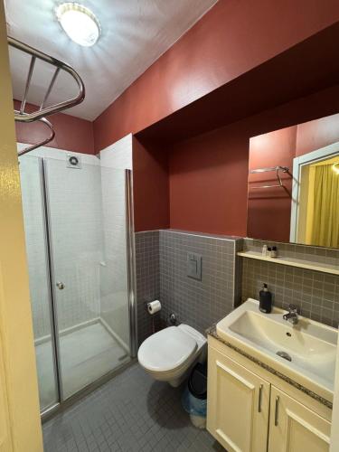 Ένα μπάνιο στο Veva Hotel