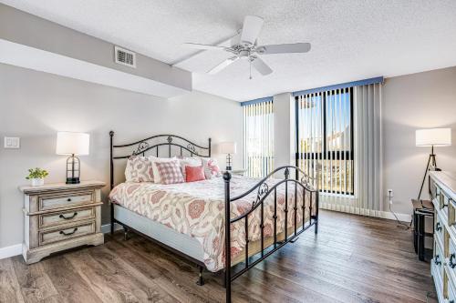 Postel nebo postele na pokoji v ubytování Sea Colony --- 1F Annapolis Garden House Rd