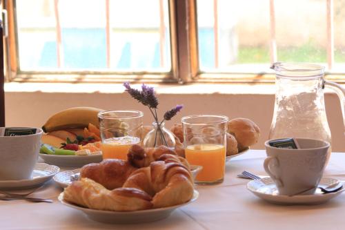 Jídlo v hotelu nebo okolí