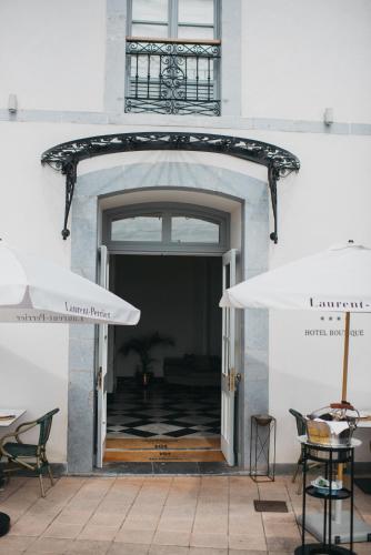 Gran hotel Brillante — Property building