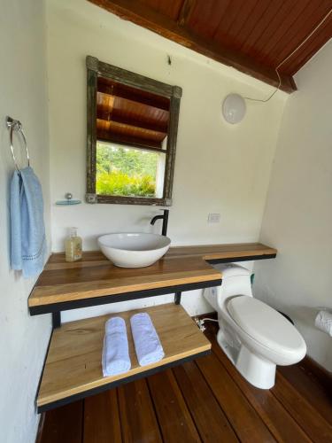 Koupelna v ubytování Finca Colombiana