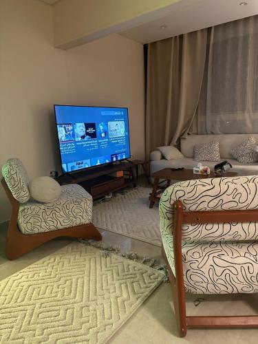 شقة فاخرة كمبوند