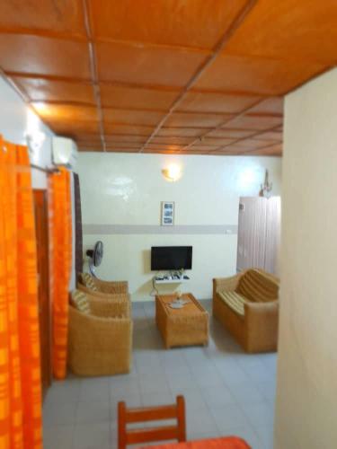 Appartement entré personnelle de 2 chambres salons à fidjrossè cotonou