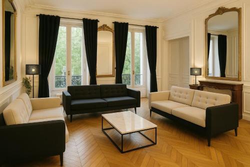 Champs-Elysées & George V