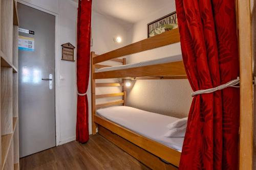 Heart of Val Thorens, Studio Apt, Balcony views