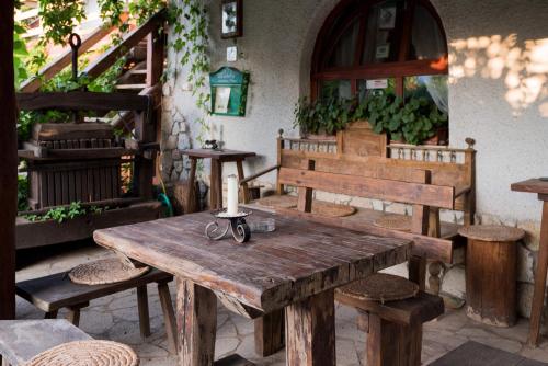 Restoran atau tempat lain untuk makan di Pataky Borporta