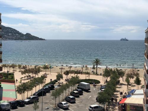 Apartamento Vintage en Primera Línea de Playa - Santa Margarita - ES-258-166