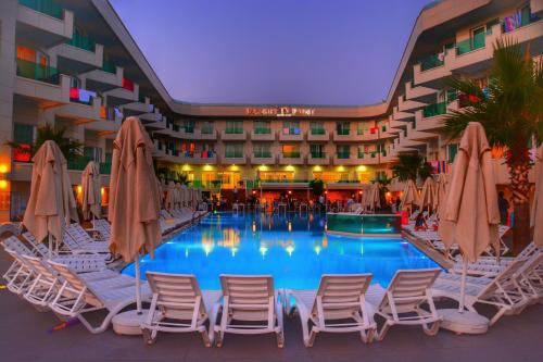 Gallery image of Dragut Point South Hotel-All Inclusive in Turgutreis