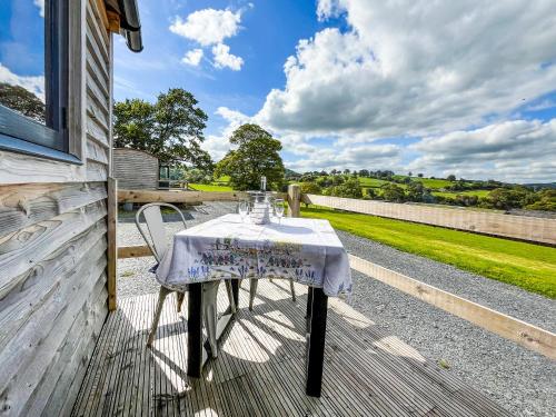 Φυσικό τοπίο κοντά σε αυτή η παραθεριστική κατοικία