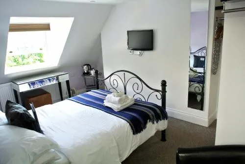Kempfield House photo 22