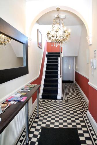 Kempfield House photo 56