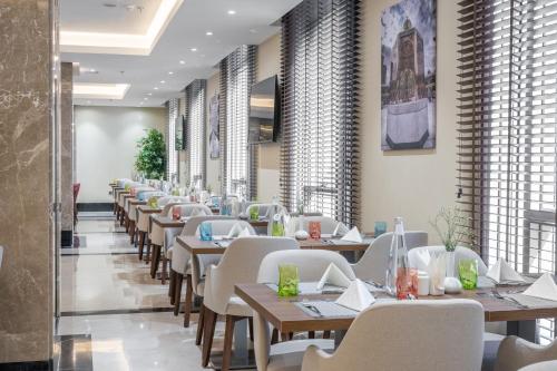 Three Pearls Musalli Hotel