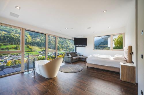 Villa Summit