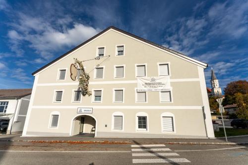 Ranshofen Zimmervermietung Projektentwicklungs GmbH 4