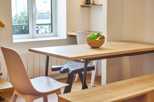 Beautiful renovated apartment Cours Lafayette near Halles Paul Bocuse