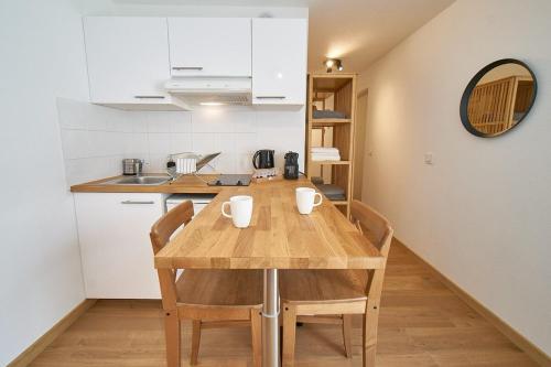 Convenient and central studio Close to the metro and amenities