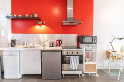 Quiet & central duplex apartment Wifi near Rhône & Parc Blandan