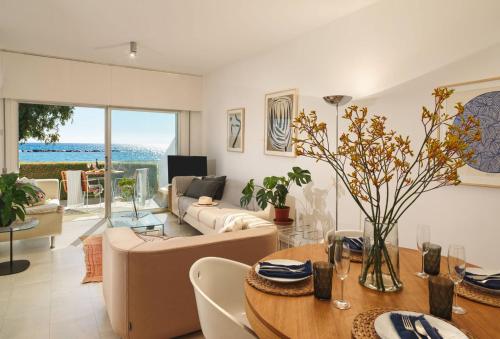 Melon Boutique Seafront Apartment