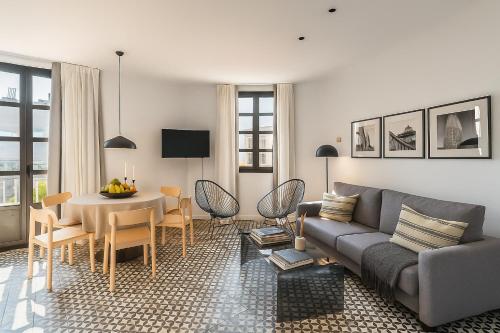 Aspasios Poble Nou Apartments