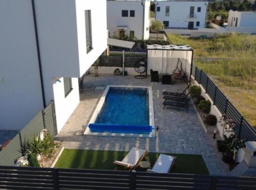 Elegant Villa Ilma with Pool