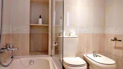 Gatsby by Bizflats Terrace Apartment near Camp Nou