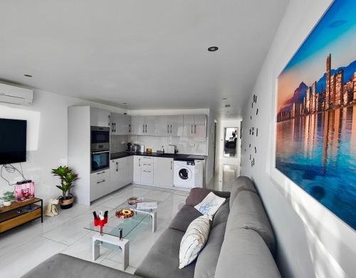 Apartment 400 m from Playa Levante
