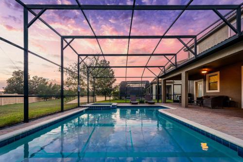 Heated Pool + Waterpark+ Game Room + Lazy River photo 4