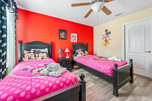 Heated Pool + Waterpark+ Game Room + Lazy River photo 52