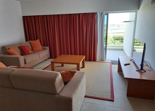 Marina View Apartment with Pool