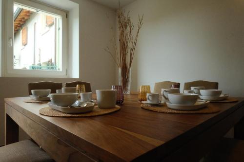 Принадлежности для чая и кофе в Ca' Marì Torricelle Bed&Breakfast