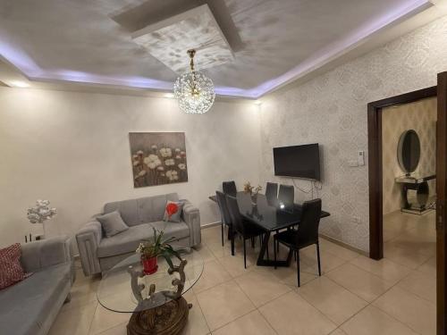 Furnished luxuries Apartment with a Stunning View