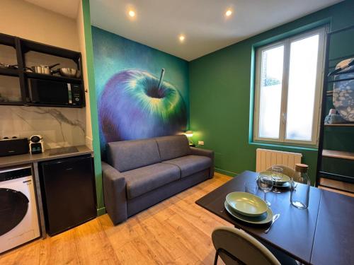 Apple suite - studio Lyon