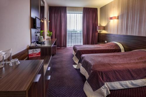 Foto dalla galleria di Family Hotel - Restaurant Ring a Montana