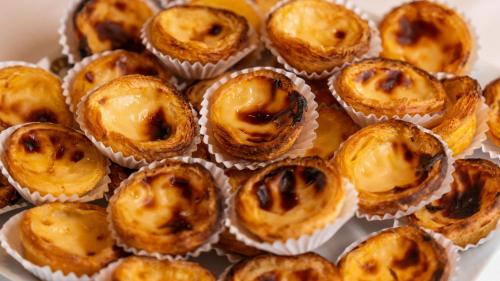 Comida en o cerca de este hotel