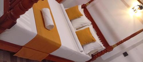 a model of a bed in a room at Holiday Home Ragama in Ragama
