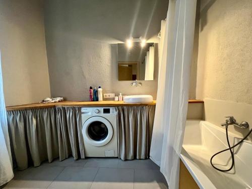 Koupelna v ubytování Avotu ApartHotel `self check-in`