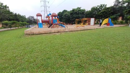 Herní místnost nebo prostor pro děti v ubytování Mossy Retreat