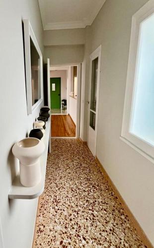 Athens Classic Luxury 2-Bedroom Apartment