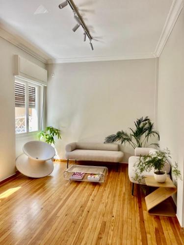 Athens Classic Luxury 2-Bedroom Apartment